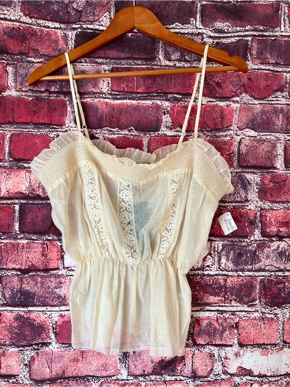 Robert Rodriguez Neiman Marcus Lace Ruffle Camisole Blouse Cream Top